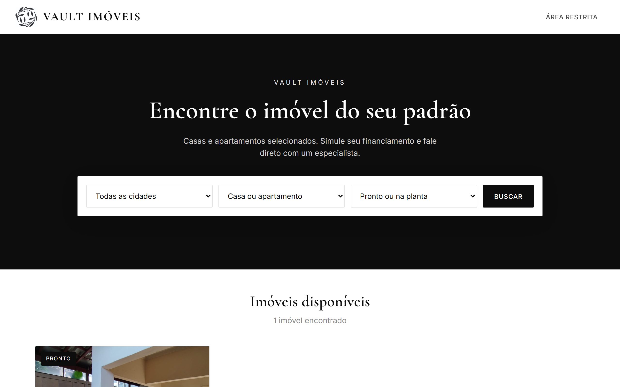 Site da Vault Imóveis, com a chamada 'Encontre o imóvel do seu padrão'